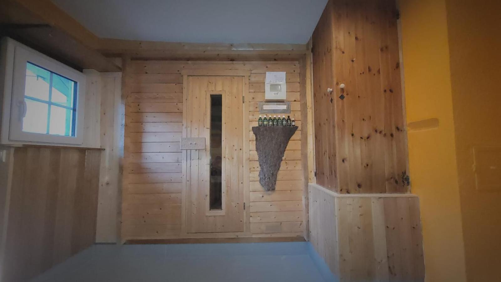 Casa Cuschina - Mit Sauna In Der Schoenen Surselva Dardin المظهر الخارجي الصورة