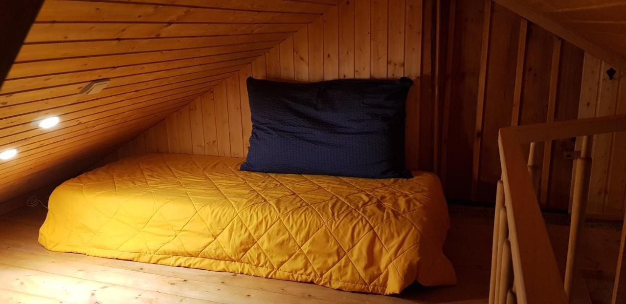 Casa Cuschina - Mit Sauna In Der Schoenen Surselva Dardin المظهر الخارجي الصورة